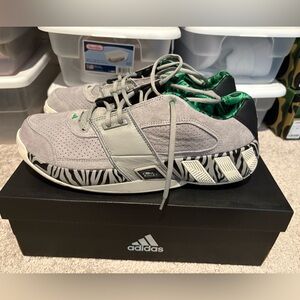 adidas Gil Zero Black Vivid Green Pantone GY2415N Men's Size 12 used